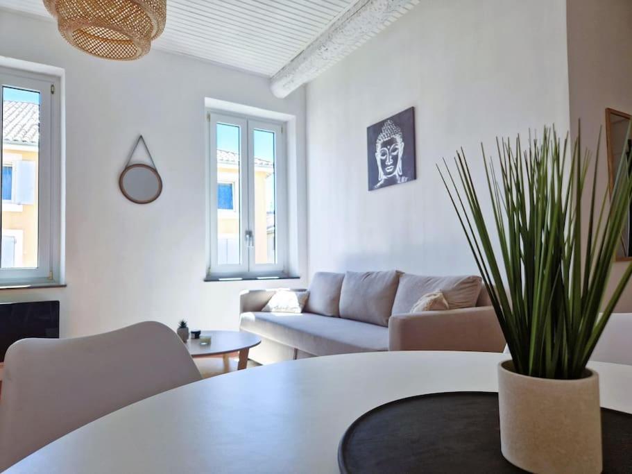 Appartement A 100M Des Barques Narbonne Exterior photo